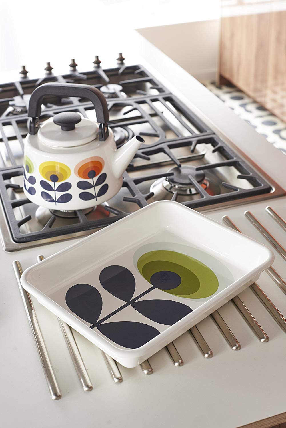 Orla Kiely Enamel Kettle 70s Oval Flower Multi Babylon Emporium